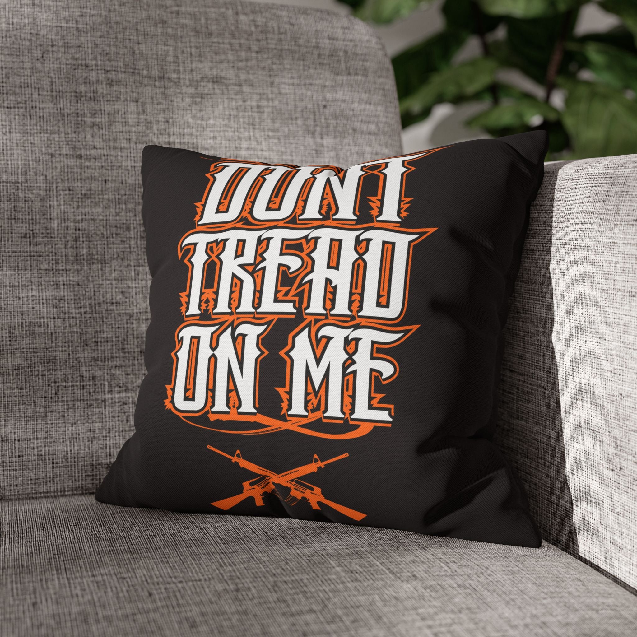 Don’t Tread On Me Throw Pillow — Patriotic Gadsden-Style Accent Cushion