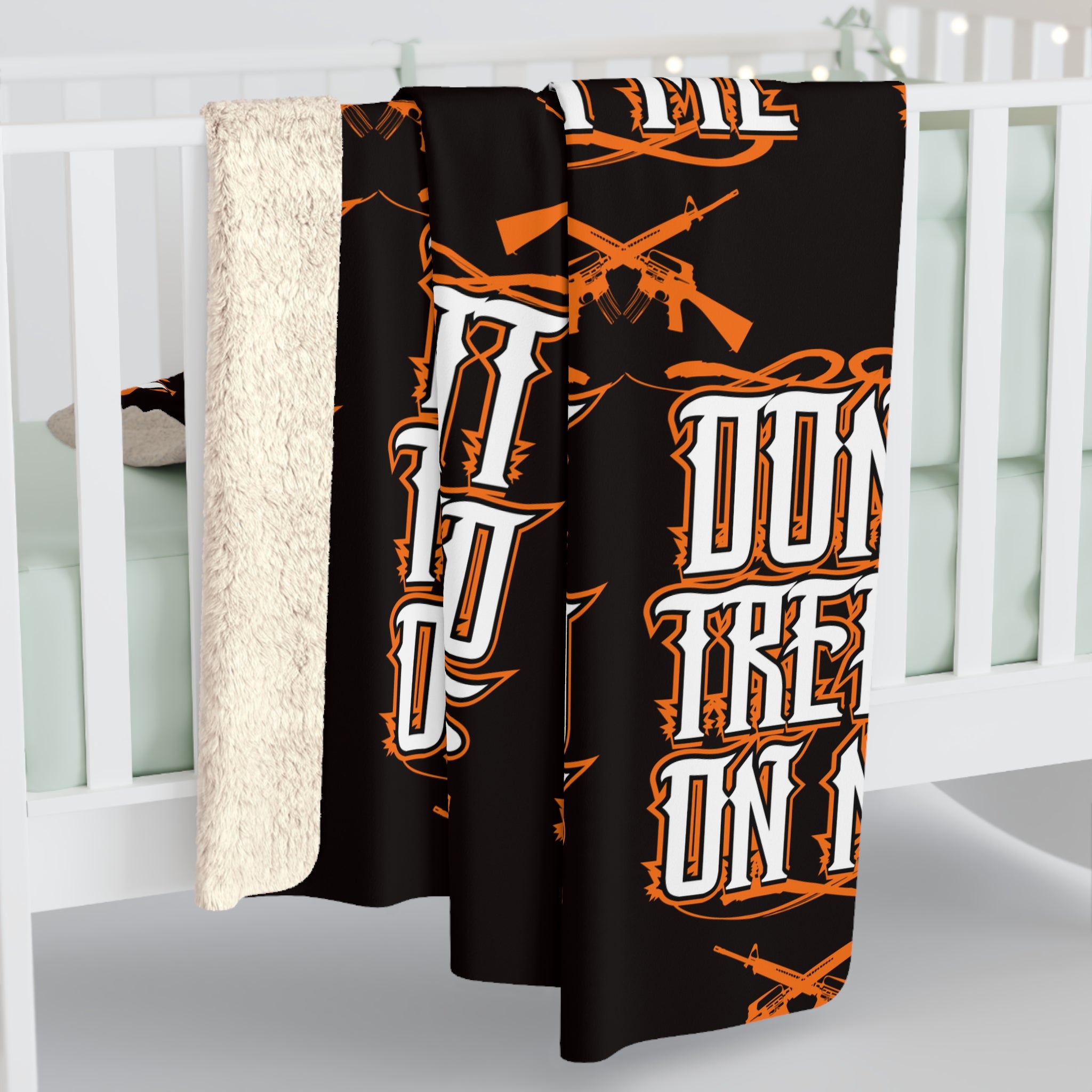 Sherpa Blanket "Don't Tread On Me" — Patriotic Gun Rights Fleece Throw