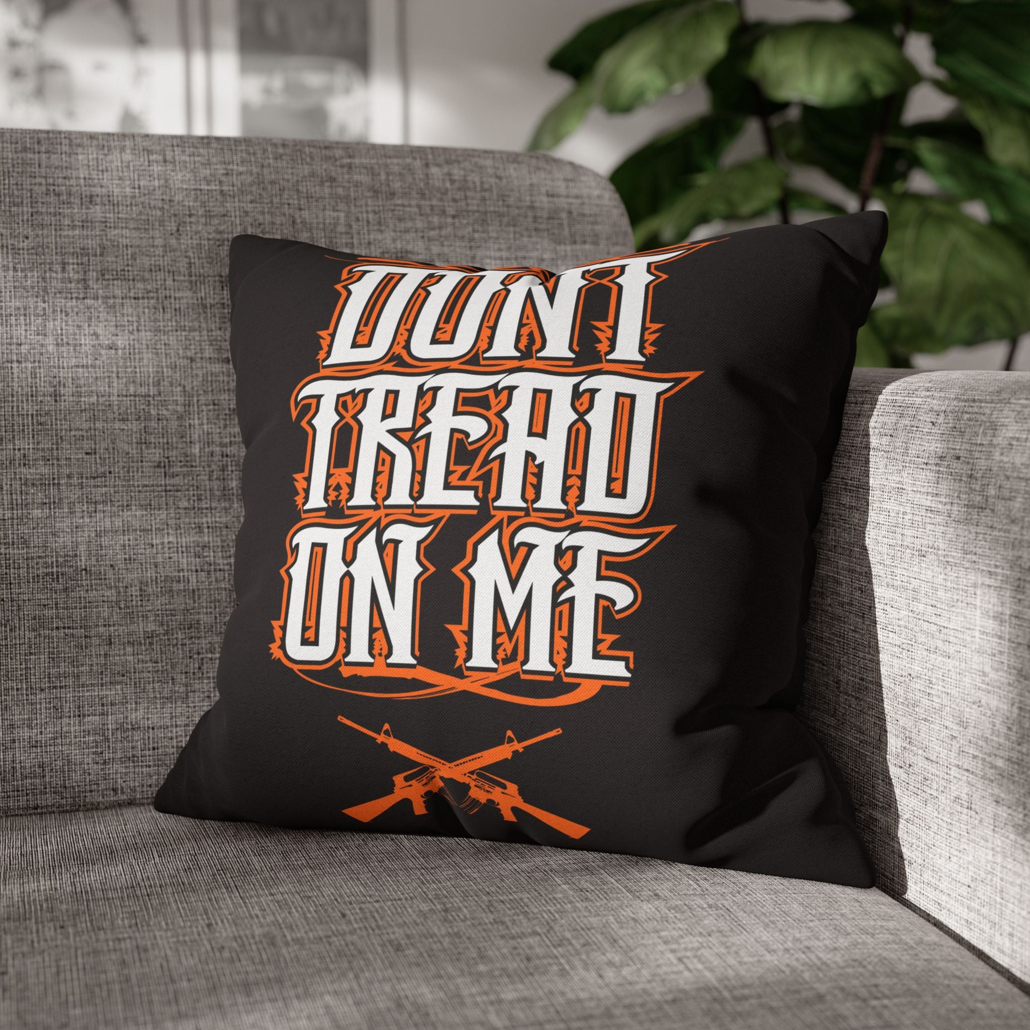 Don’t Tread On Me Throw Pillow — Patriotic Gadsden-Style Accent Cushion