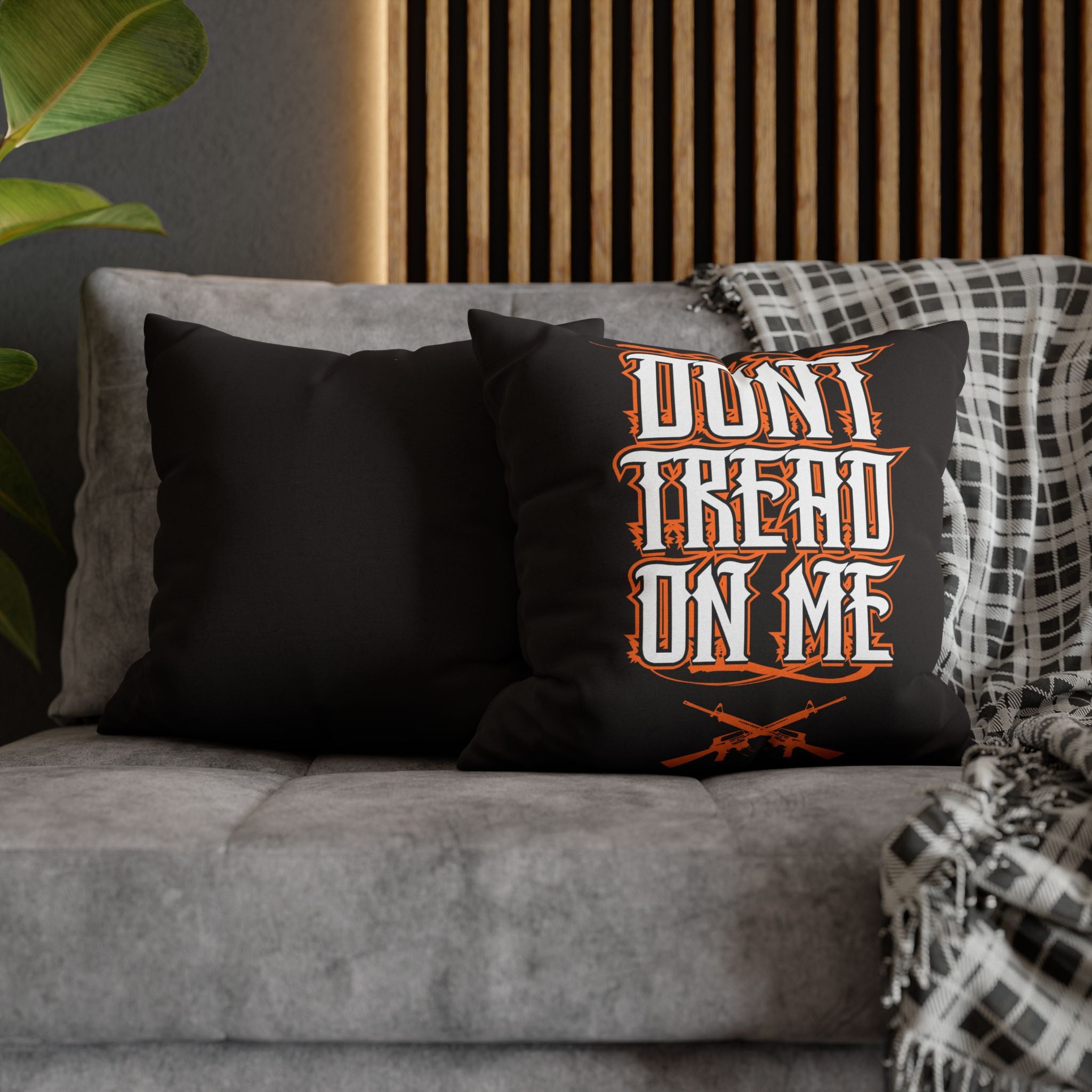 Don’t Tread On Me Throw Pillow — Patriotic Gadsden-Style Accent Cushion